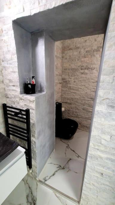 Modern Studio At Unirii بوخارست المظهر الخارجي الصورة